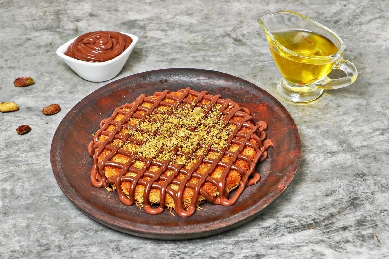 Classic Round Nutella Kunafa