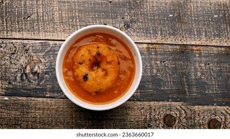Sambar vada