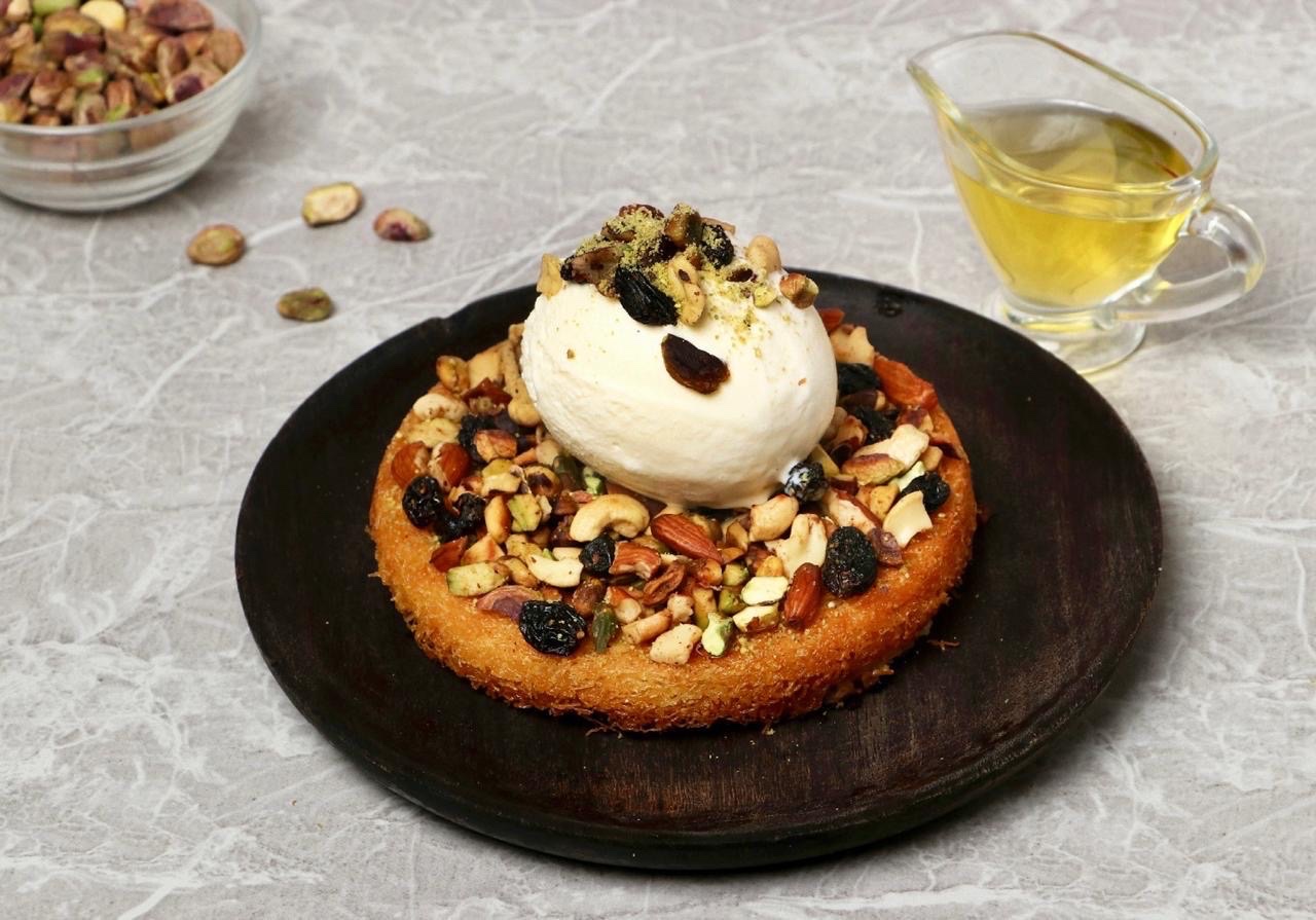 Classic Cheese Icecream & Dry Fruit Kunafa