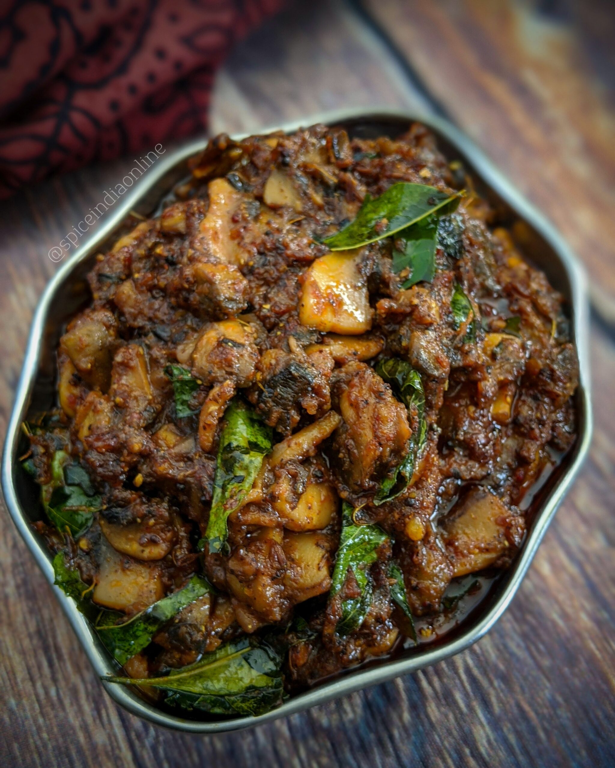 Mushroom Pepper Fry