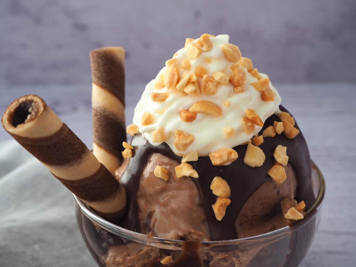 Nuts & Chocolate Sundaes
