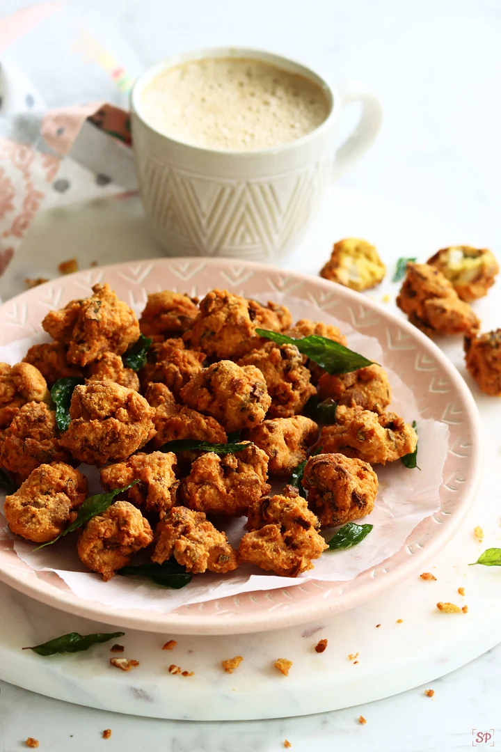 Cashew Pakoda