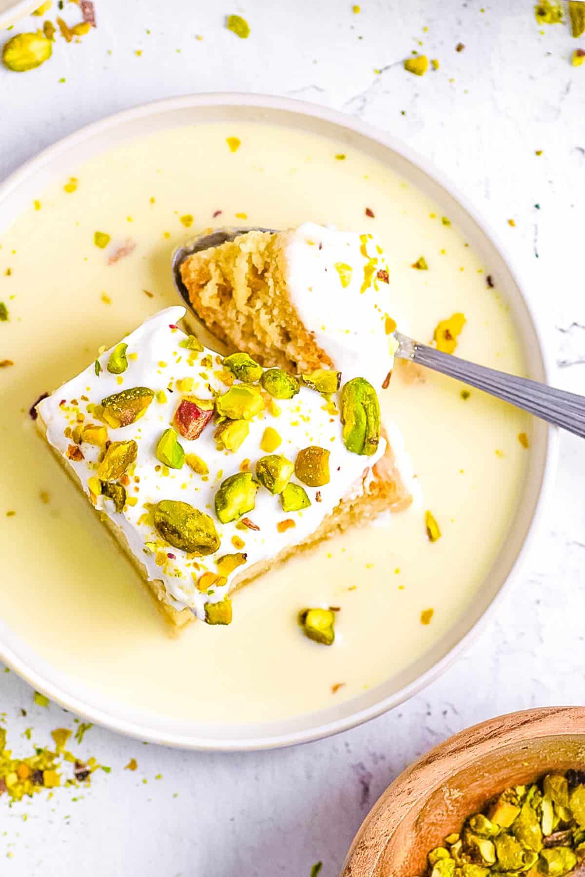 Pista Tres Leches Cake