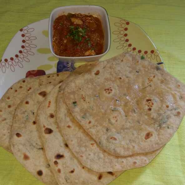 Chapathi (2 pcs) + Thakkali Thokku