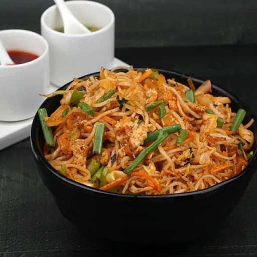 Schezwan Noodles - Egg