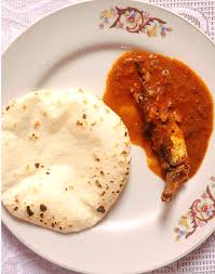 Chapati with Meen Kolambu
