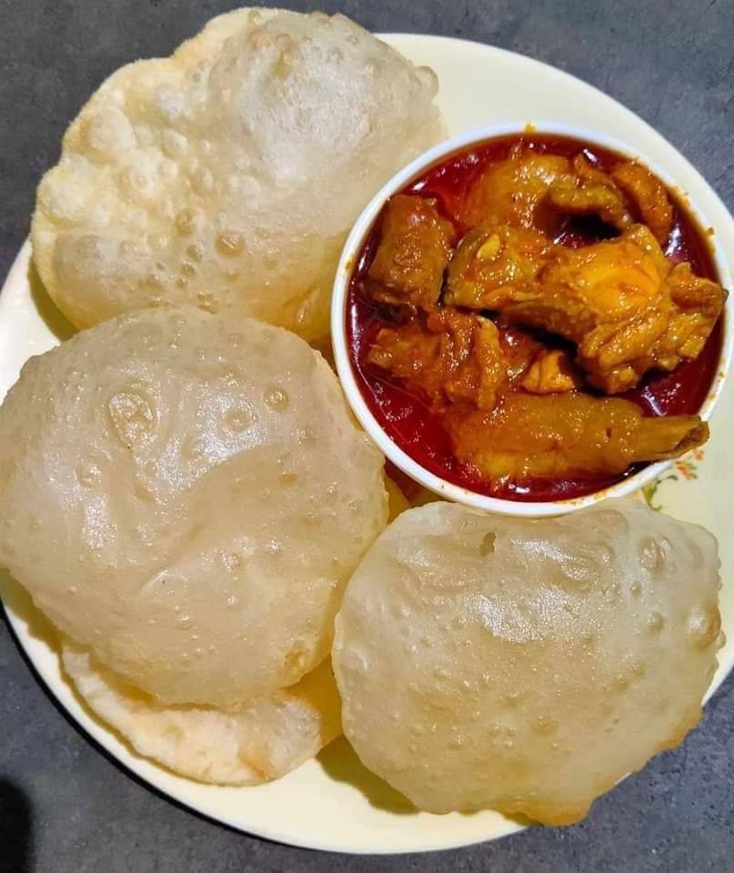Puri with Chicken