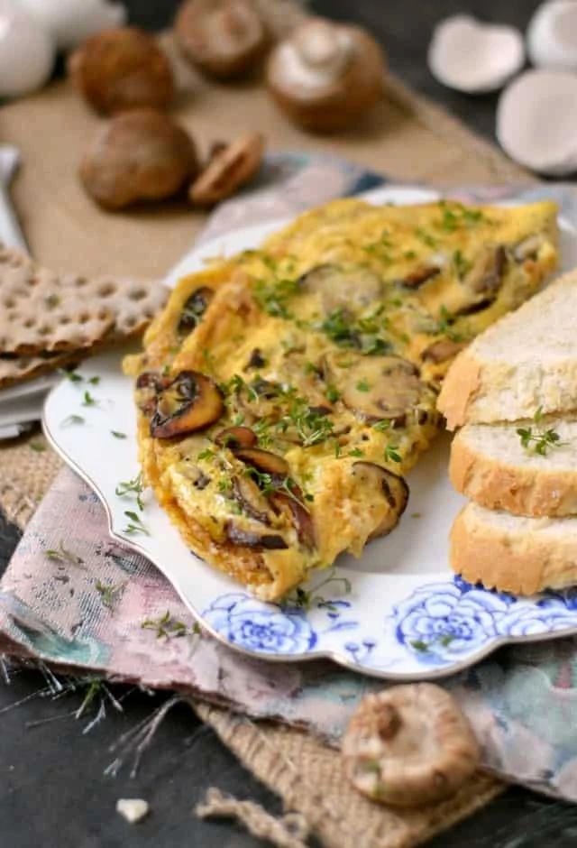 Mushroom Bread Omelette