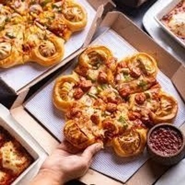 Cheese Pizza Momo - 4 Pcs