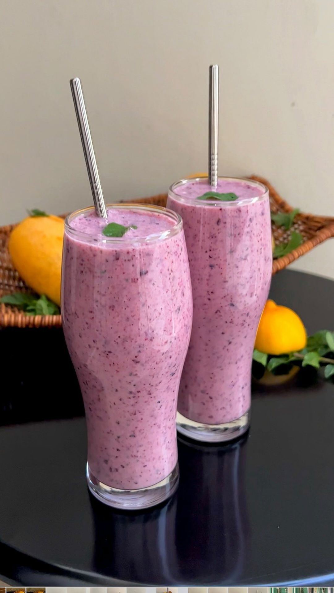 Black Current Lassi