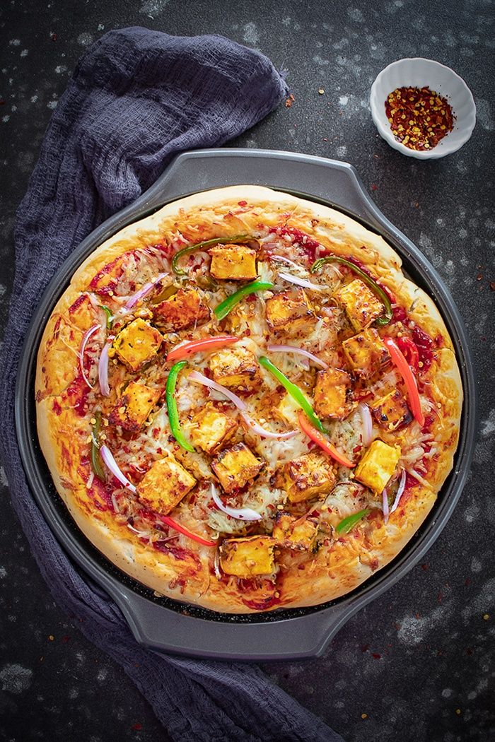 Paneer Cheesy Pizza