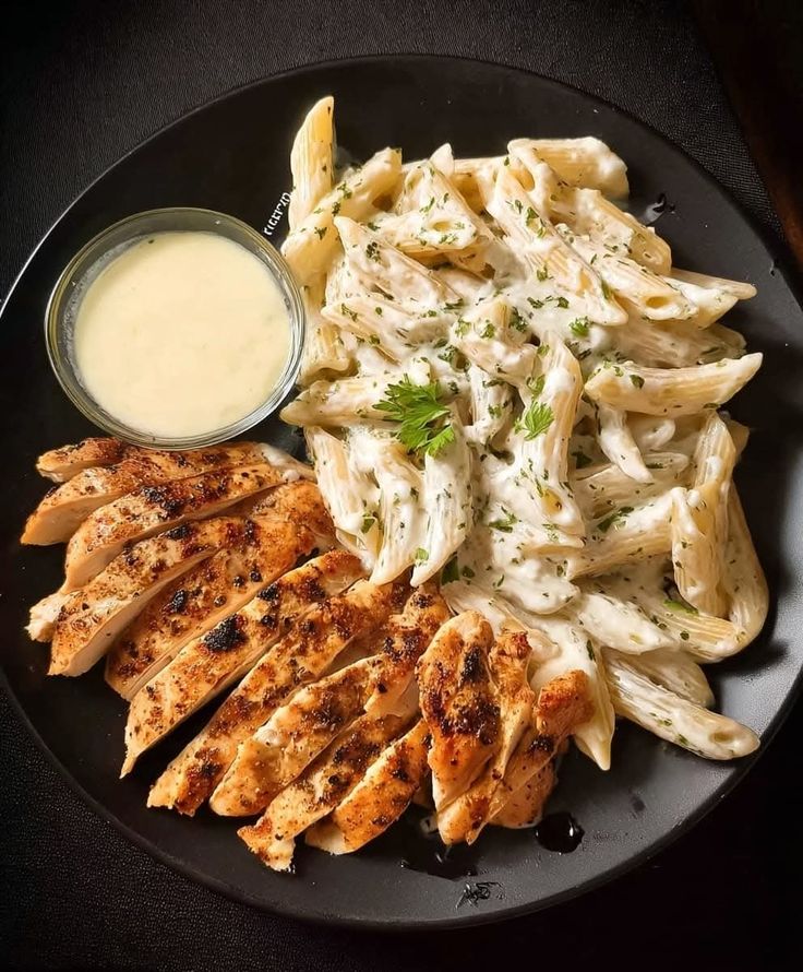 Chicken Cheese Pasta With White Bechamel
