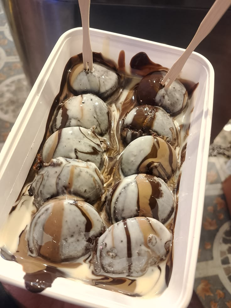Dark & White Fusion Mini Pancake
