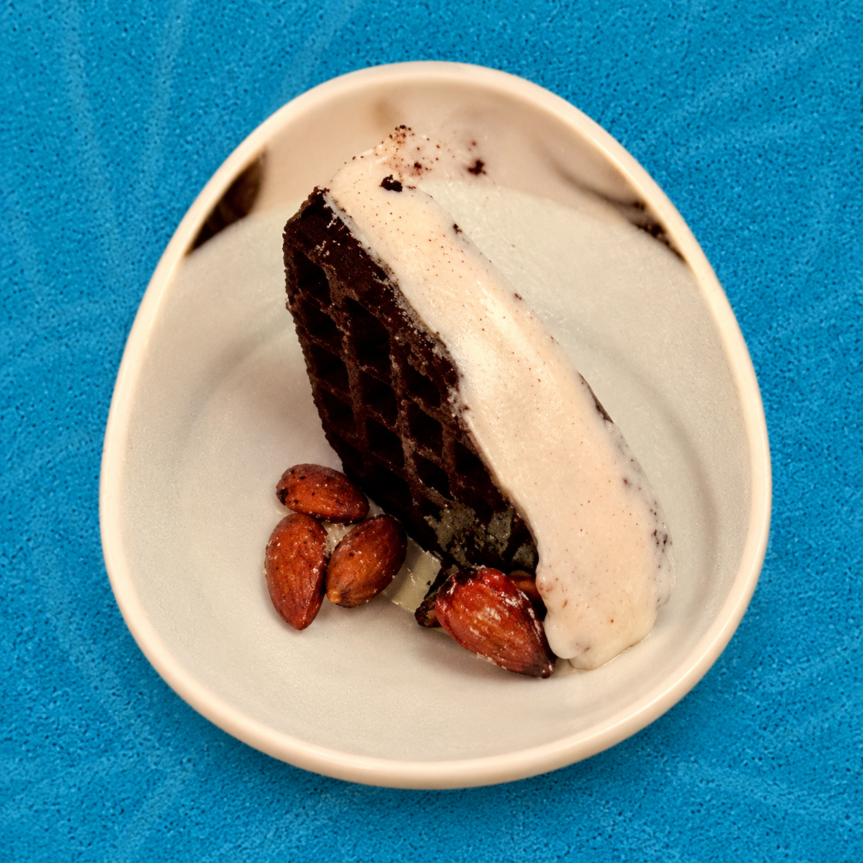 Dark & White Fusion Waffle