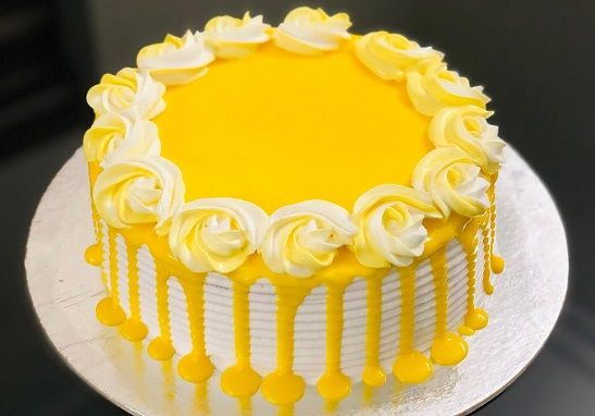Pineapple Cake (1/2 Kg)