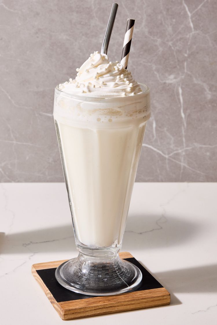 Vanilla Milkshake (Without Icecream)