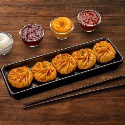 Chicken Schezwan Momos - Fried