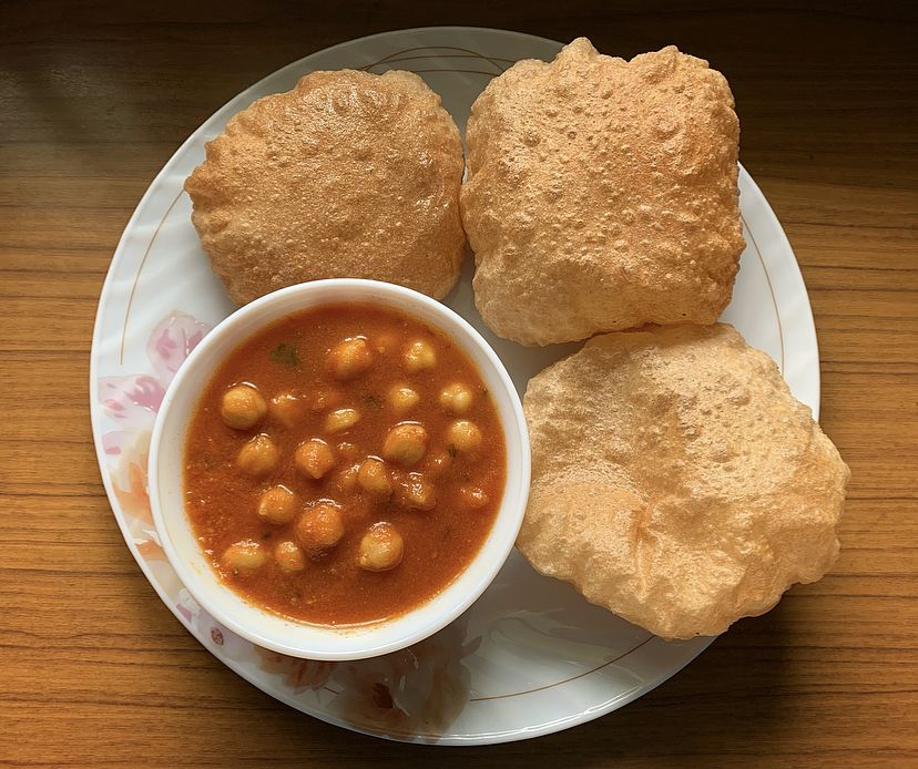 Chola Poori With Channa Masala