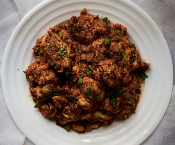 Cugai Brain & Egg Masala