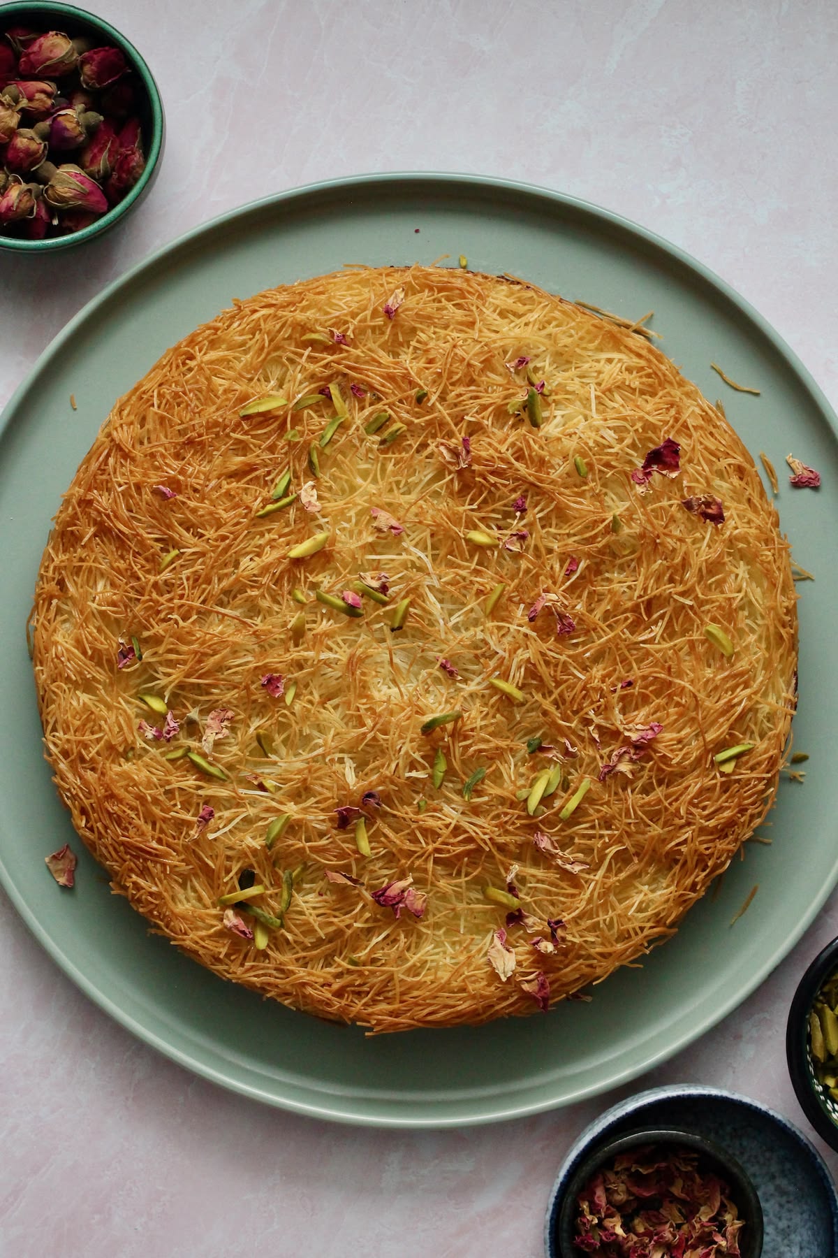 Classic Round Pista Kunafa