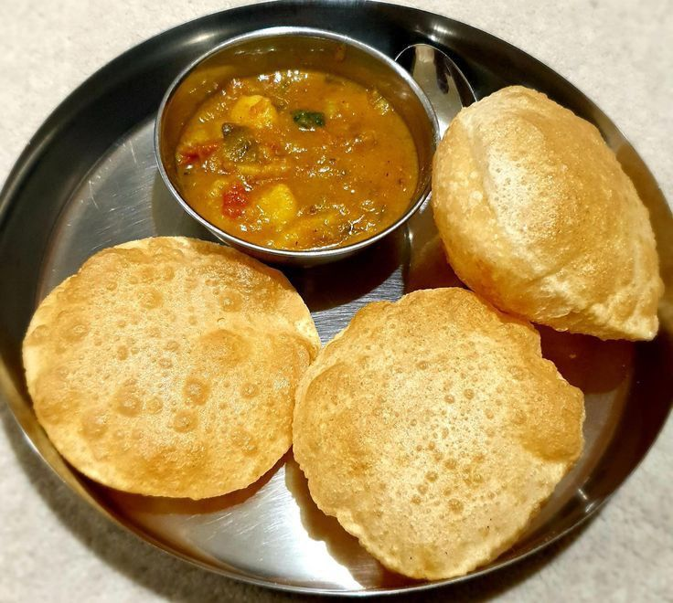 Poori Sambar