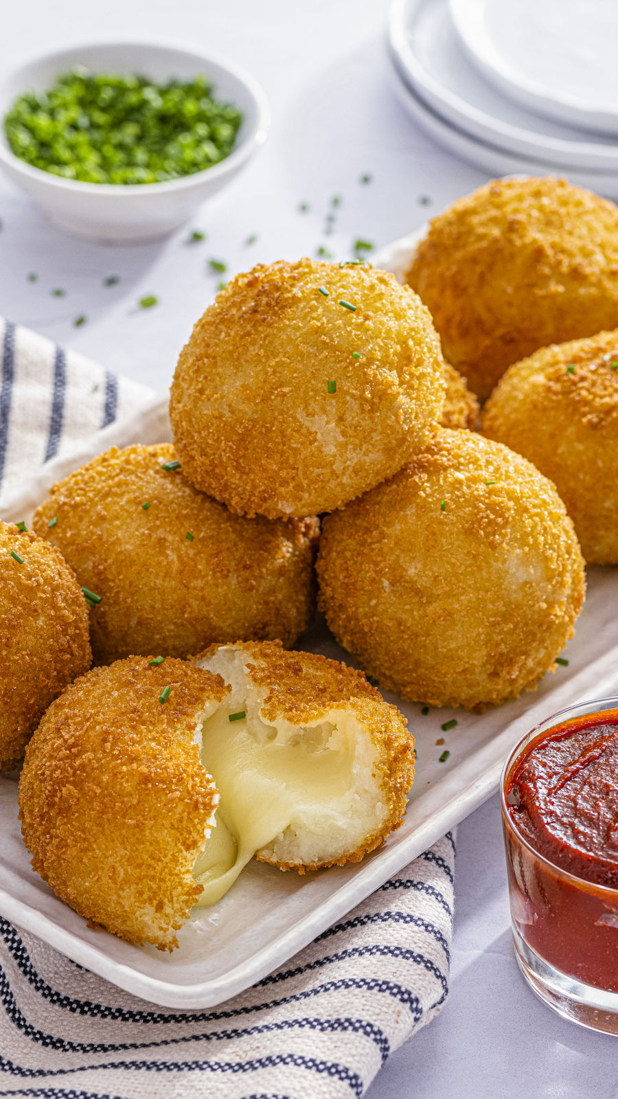 Veg Cheese Balls (5-Pcs)