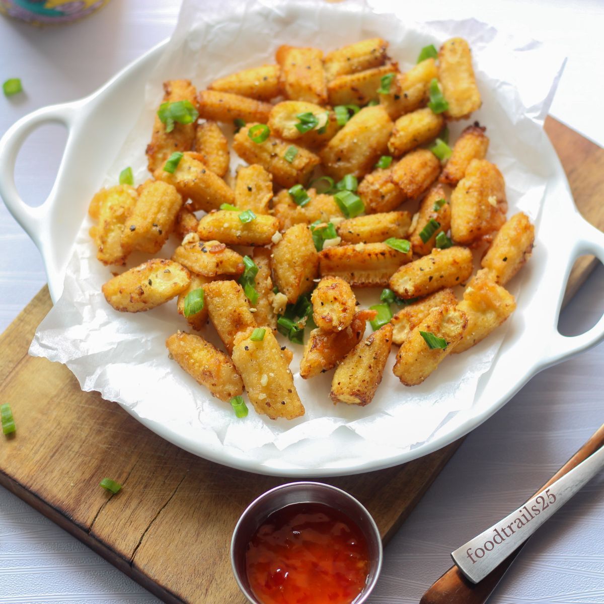Tempura Baby Corn With Spicy Dip