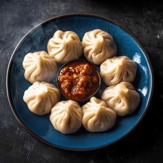 Veg Steamed Momos (5 Pcs)